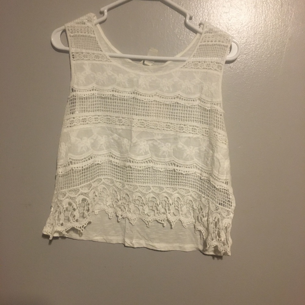 🥳Forever 21 White Tank